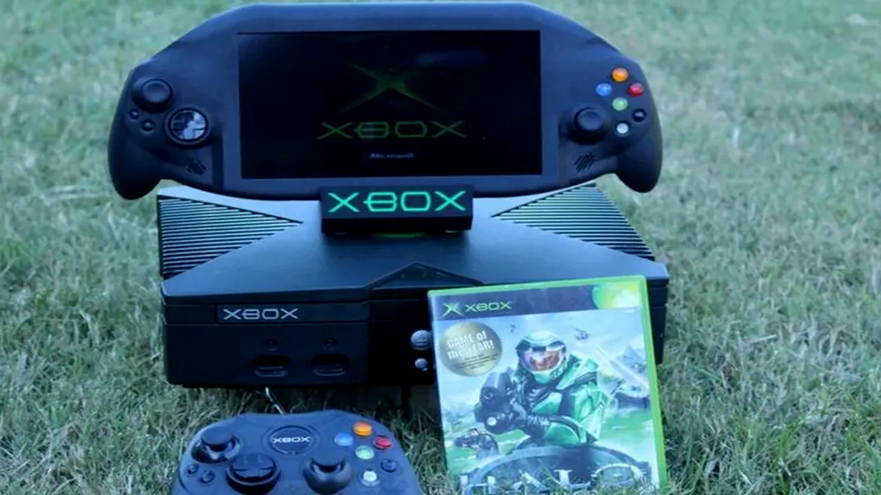 Modifikasi Xbox Lawas Motherboard Dipotong untuk Jadi Konsol Genggam