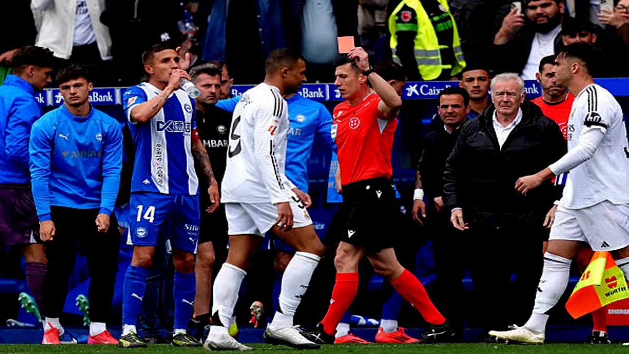 Kylian Mbappe Dilarang Bermain Satu Pertandingan Akibat Kartu Merah