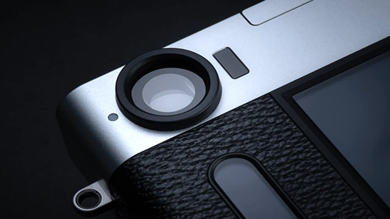 Fujifilm X Half Resmi Rilis Kamera Digital Bergaya Klasik